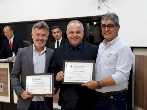 Agricruz e Fenatrigo recebem moção de congratulação na Câmara de Vereadores