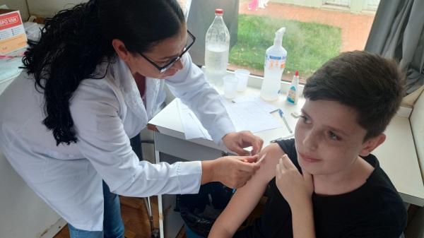 Cruz Alta aplicou mais de 600 doses no Dia D de vacinação