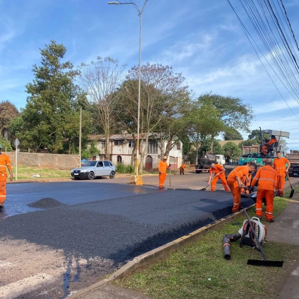 AVENIDA XAVANTES> Revitalização segue com faixas elevadas 