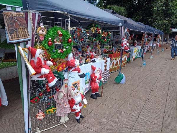 Feira de Artesanato segue nesta sexta-feira na Praça General Firmino