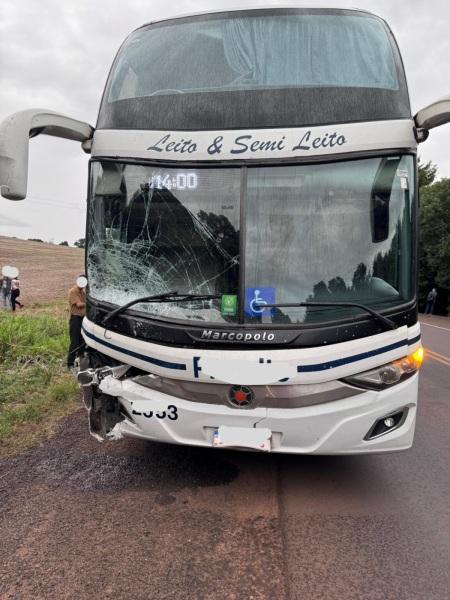 BR-158 : Acidente entre veículo de passeio e ônibus entre Panambi e Pejuçara