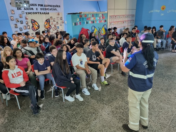 Projeto Trânsito consciente escola segura é lançado nas escolas municipais