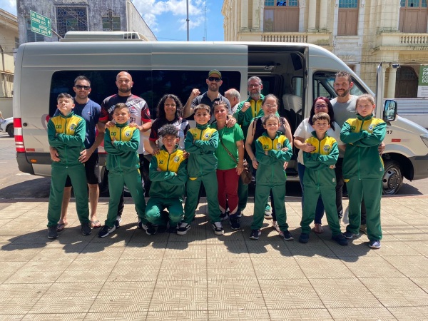 Equipe do Dojo Samurai embarca para o Mundial de Karatê na Argentina