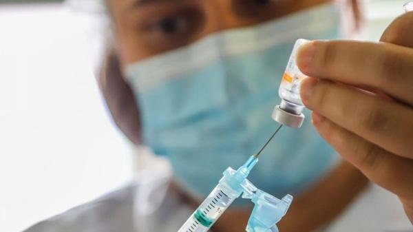 Vacinação contra a Covid-19 prossegue com novo cronograma