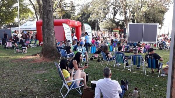 Evento na Praça Erico Veríssimo marca a comemoração dos 34 anos da Unicruz