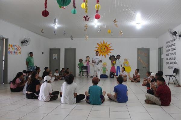 Oficina de capoeira oferece opção de cultura e aprendizado para crianças