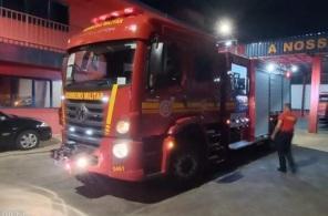 Corpo de Bombeiros de Cruz Alta recebe novo caminhão do governo do Estado