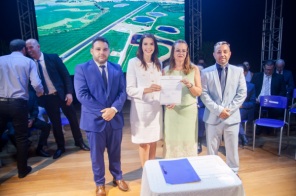 Cruz Alta Empossa Prefeita Reeleita Dr. Paula, Vice Junior e Secretários