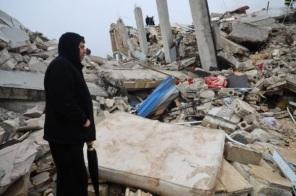 Terremoto de magnitude 7,8 mata mais de 1,6 mil na Turquia e Síria