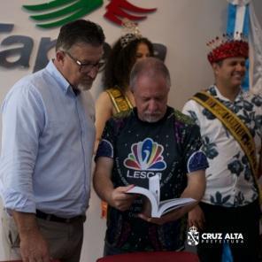 Carnaval:corte entrega convites para os Prefeitos de Tapera, Ibirubá e Selbach
