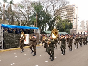 DESFILE> Cruz-altenses prestigiaram o 7 de Setembro na manhã do feriado