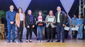 4º Concurso de Redação: vencedoras são das escolas Carlos Gomes e Annes Dias