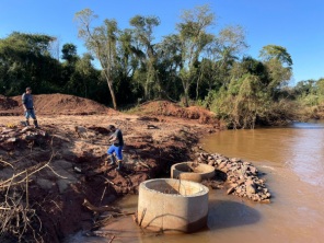 RIO CAMBARÁ> Avançam obras da Ponte entre Pejuçara e Cruz Alta 