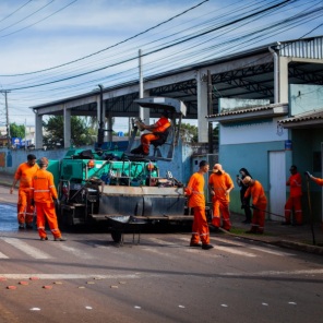 AVENIDA XAVANTES> Revitalização segue com faixas elevadas 