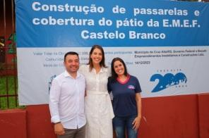  Prefeitura inaugura cobertura do pátio da Escola Castelo Branco