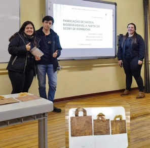 Mostratec: Estudantes de Cruz Alta apresentam projeto de sacola biodegradável